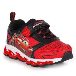 Disney Toddlers Lightning McQueen Cars Light Up Sneakers (Red, Size 6)